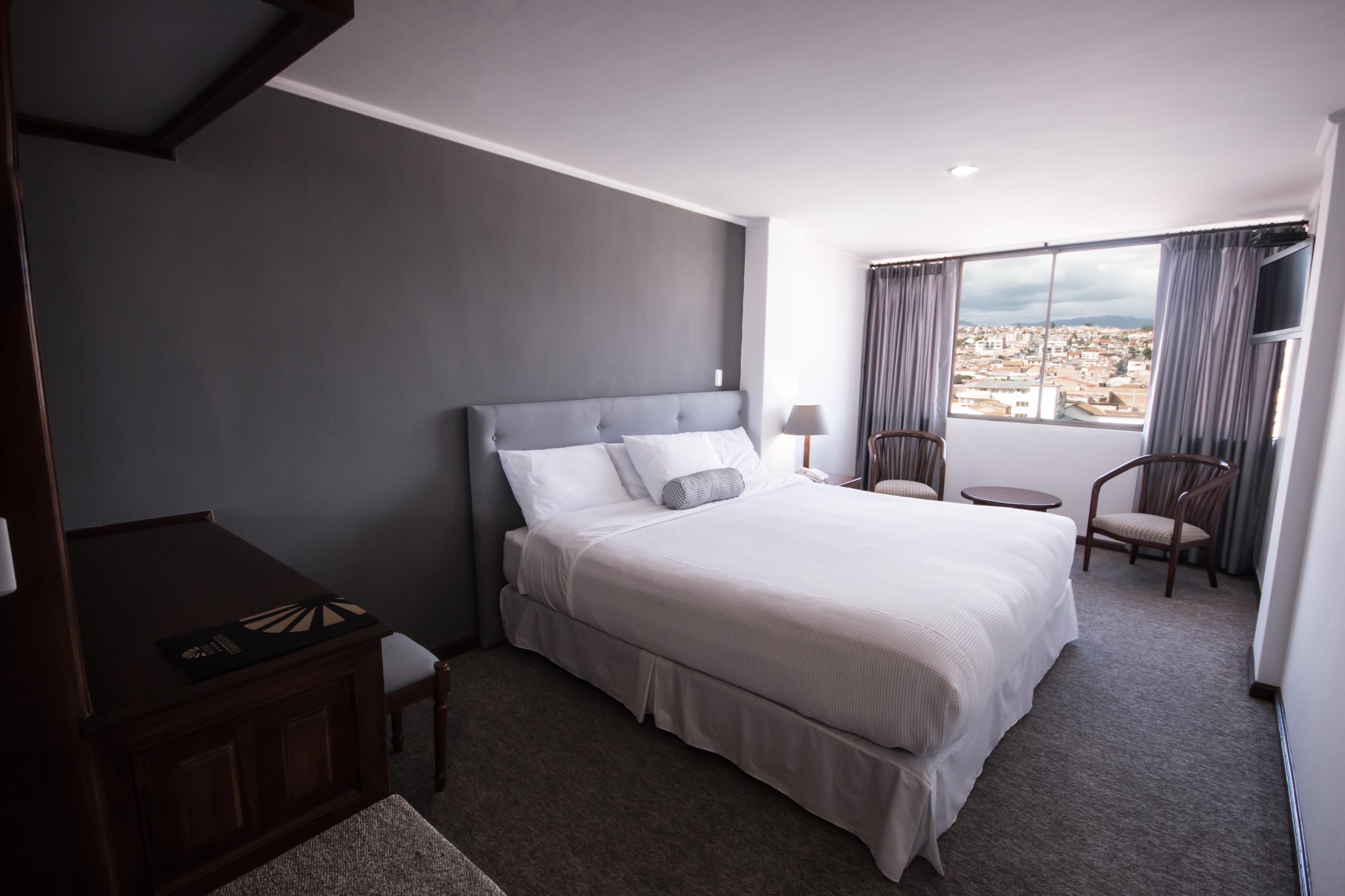Hotel Presidente กูเอ็งกา ภายนอก รูปภาพ