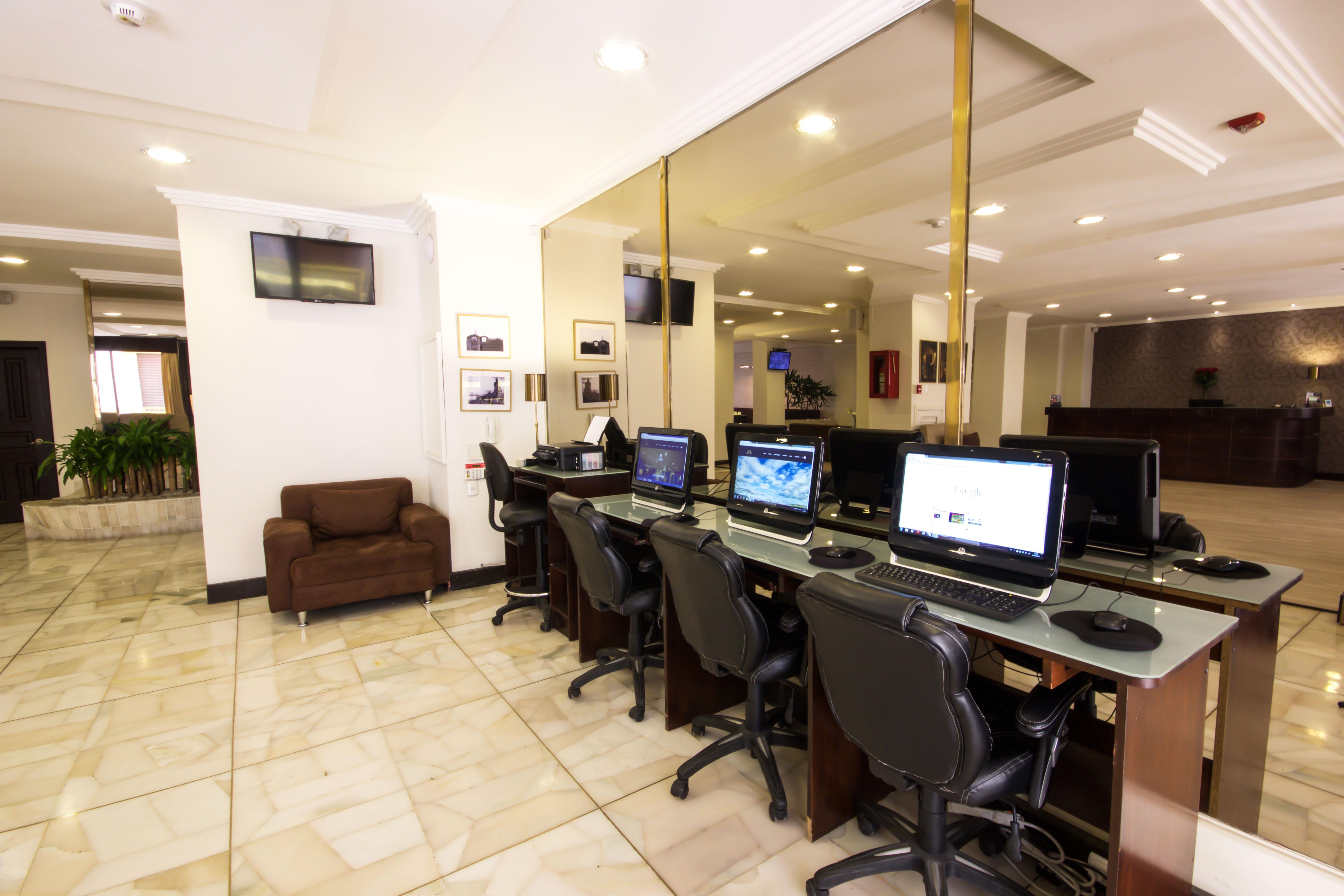 Hotel Presidente กูเอ็งกา ภายนอก รูปภาพ