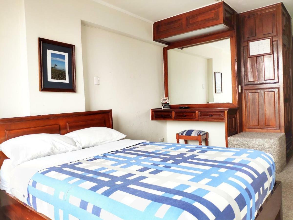 Hotel Presidente กูเอ็งกา ภายนอก รูปภาพ