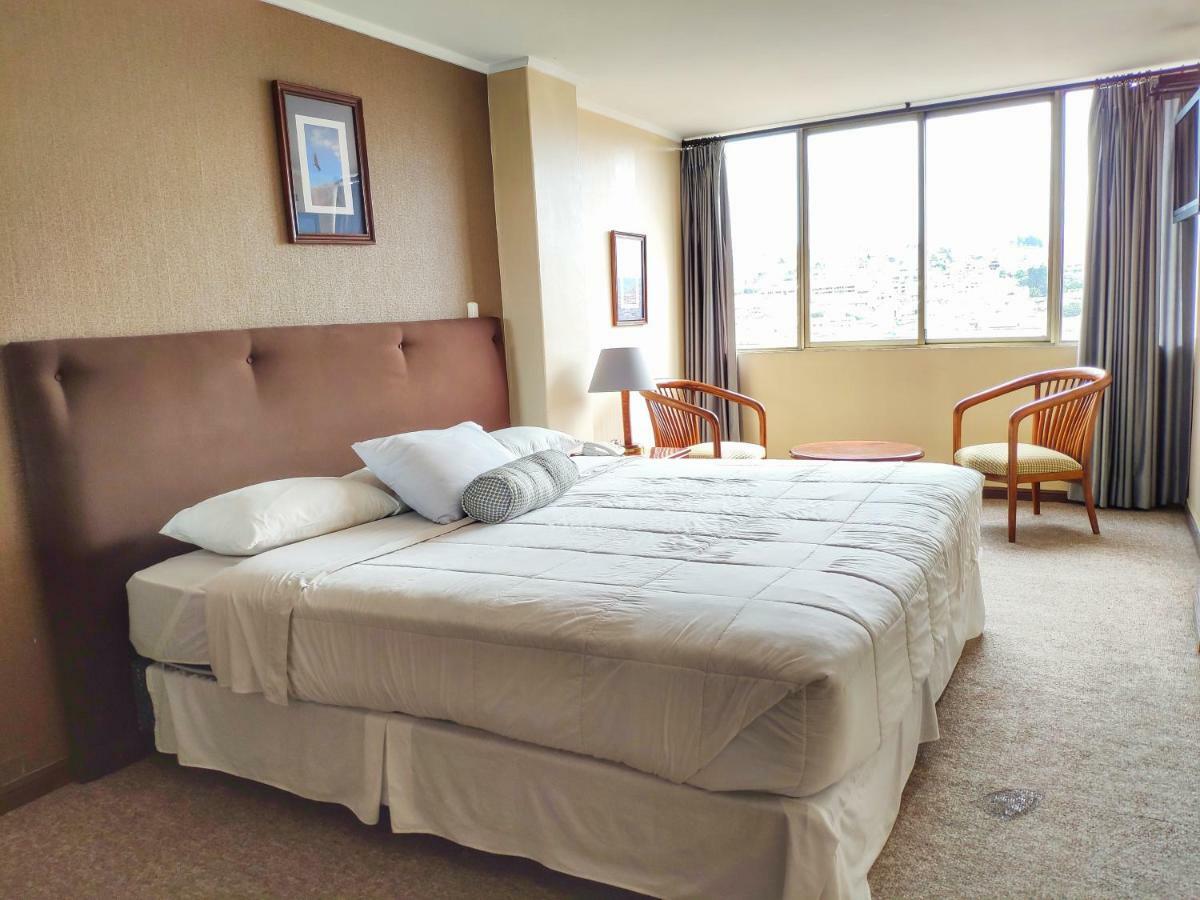 Hotel Presidente กูเอ็งกา ภายนอก รูปภาพ